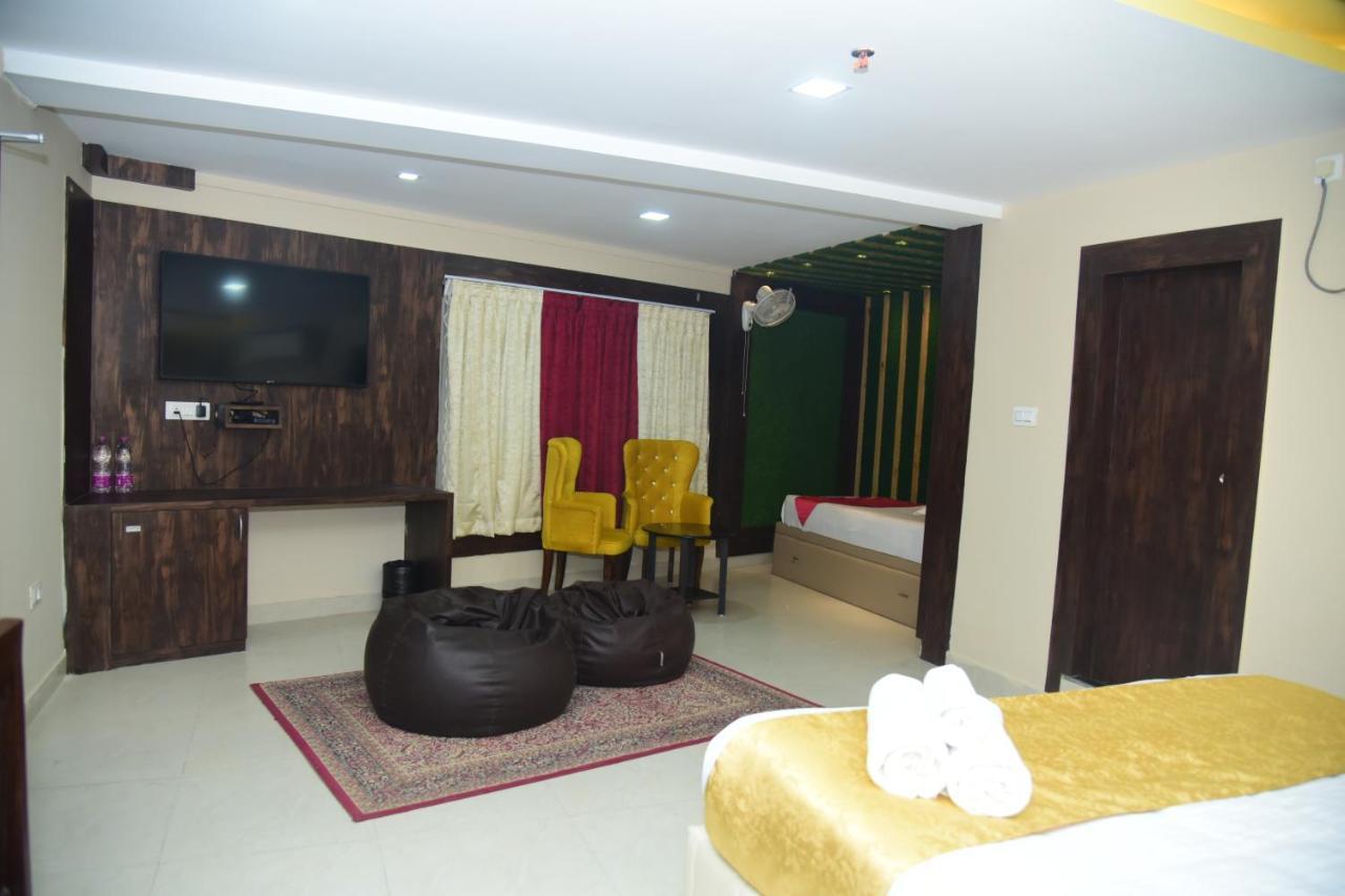 Bensen Hotel Puri Exterior photo